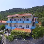 Haus Sofis Apartment Kinira