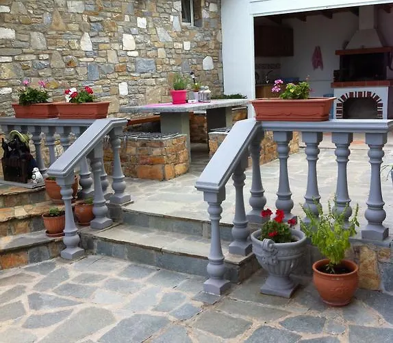 Apartament Haus Sofis Koinira