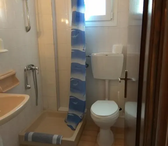 Apartament Haus Sofis Koinira